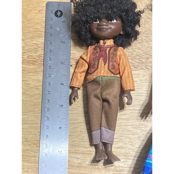 Disney Jakks Pacific Encanto Mirabel and Antonio Dolls ~ Original clothes - Picture 14 of 15